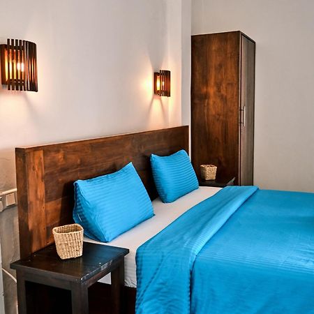 Ruma Surf Hotel Ahangama Eksteriør billede