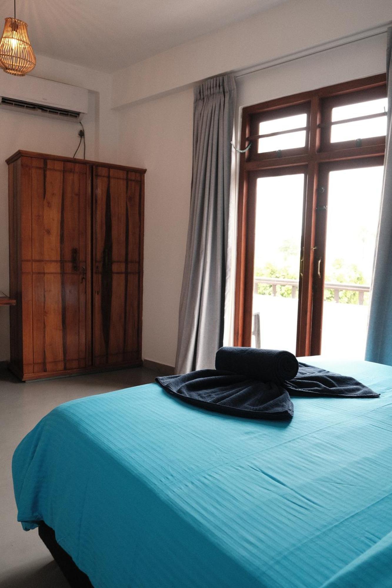 Ruma Surf Hotel Ahangama Eksteriør billede