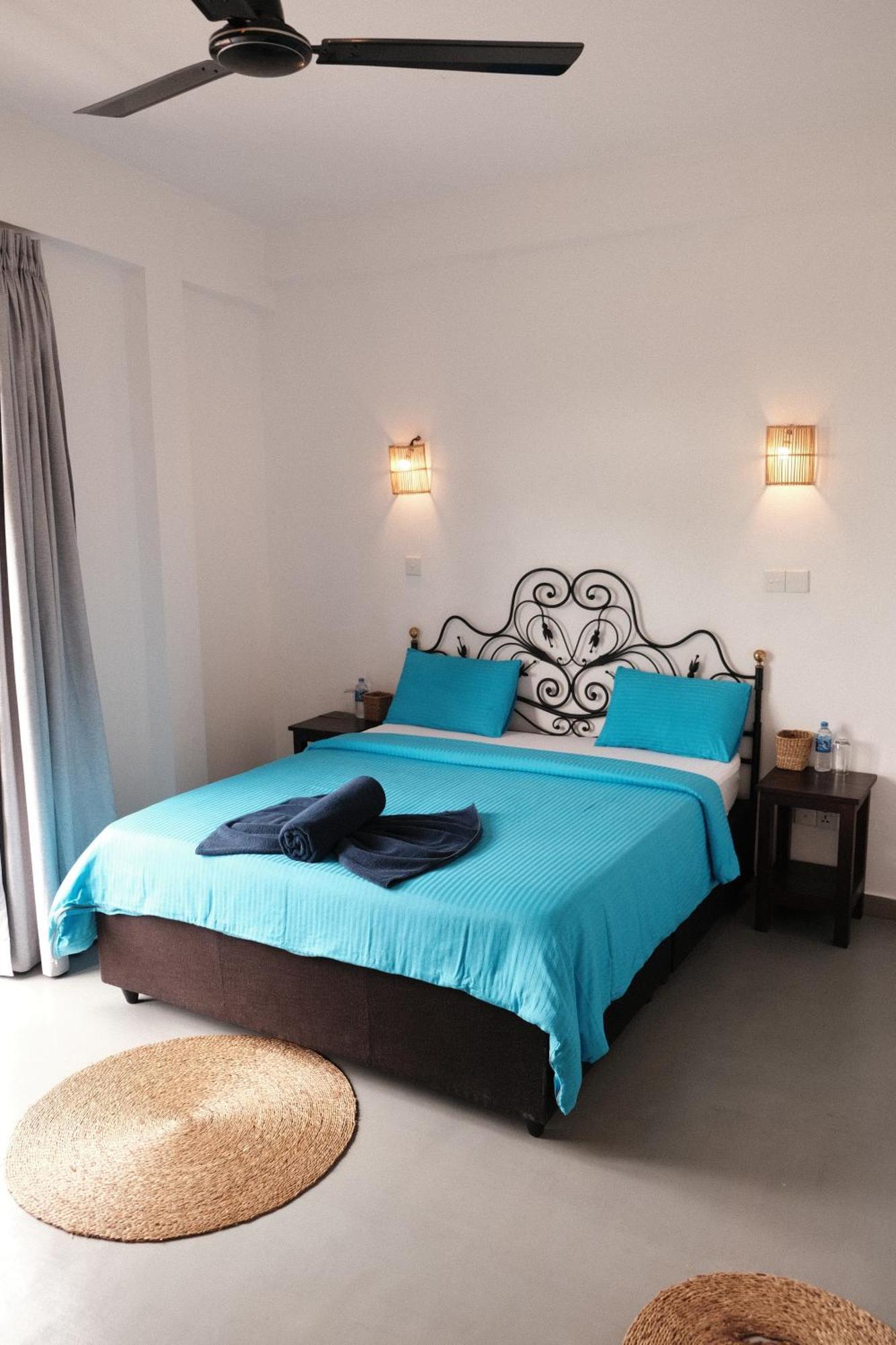 Ruma Surf Hotel Ahangama Eksteriør billede