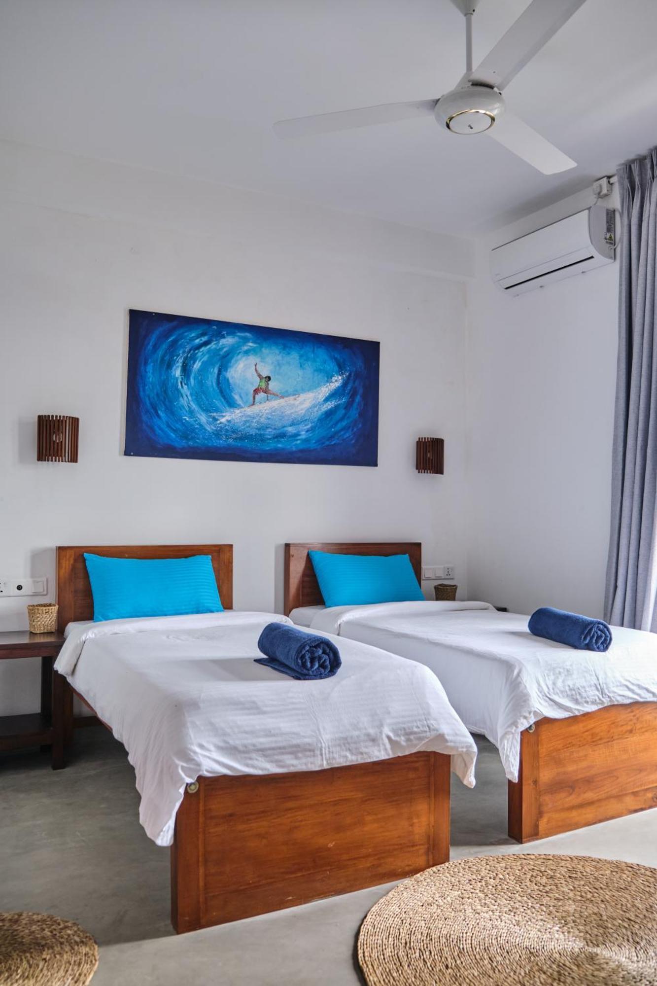 Ruma Surf Hotel Ahangama Eksteriør billede