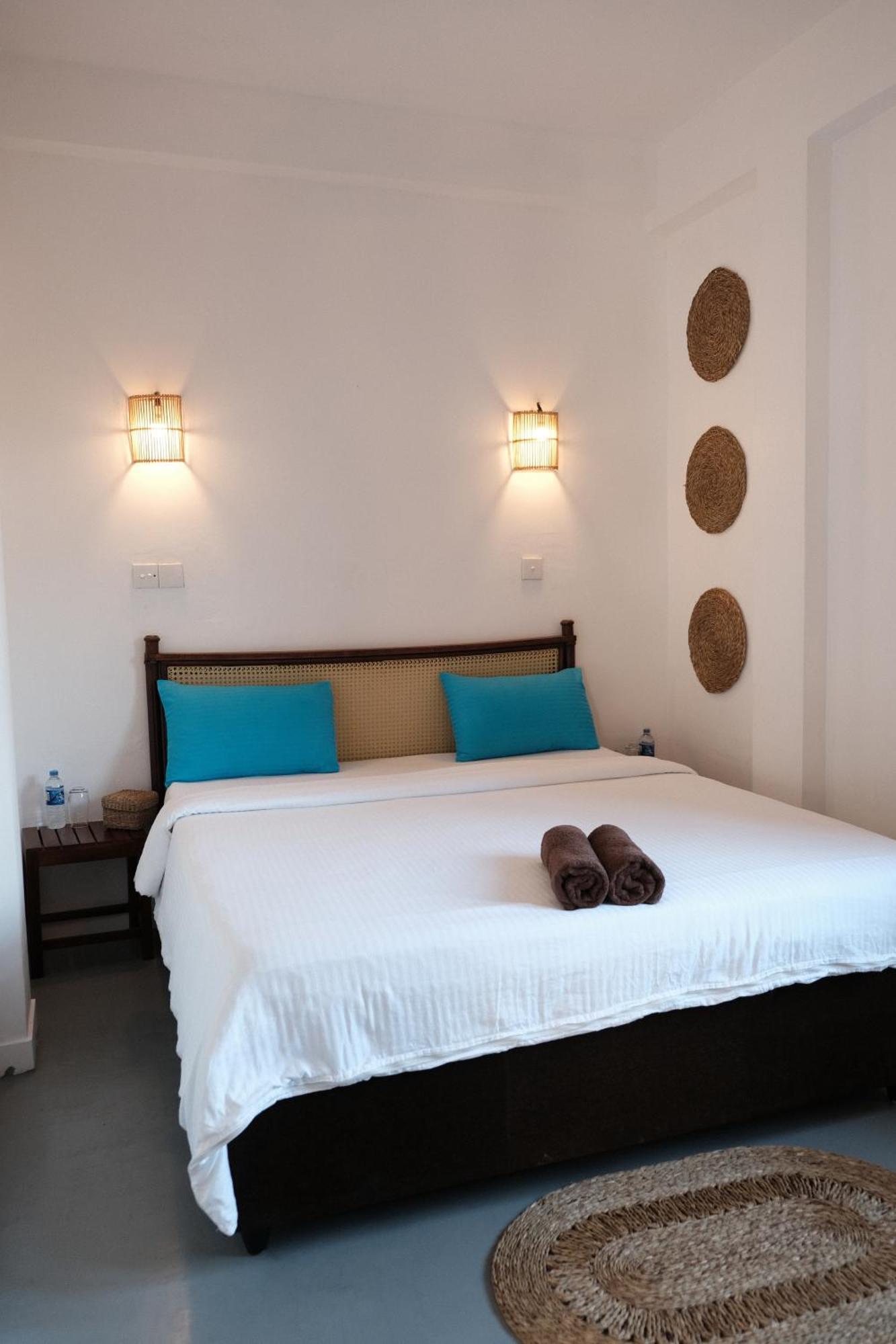 Ruma Surf Hotel Ahangama Eksteriør billede